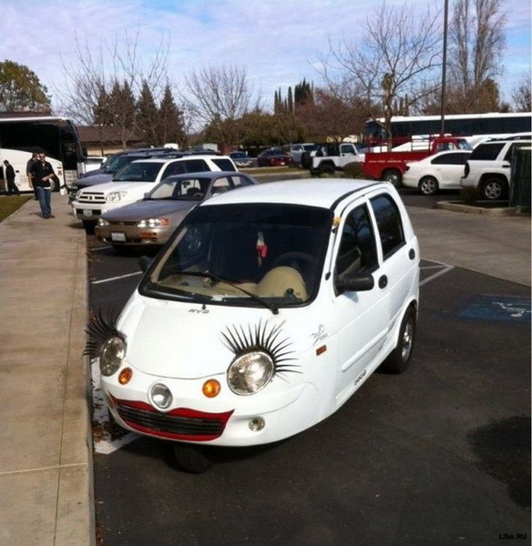 Женщины за рулем