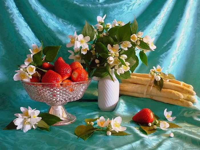 Цветочно-фруктовые натюрморты